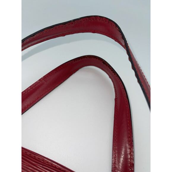 Authentic LOUIS VUITTON Saint Jacques Red EPI Leather Shoulder Bag LV Real - Picture 13 of 16